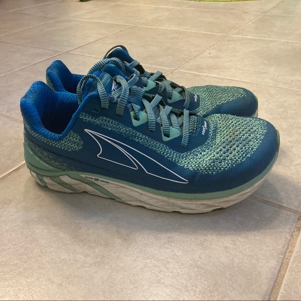 Altra Torrin Plush